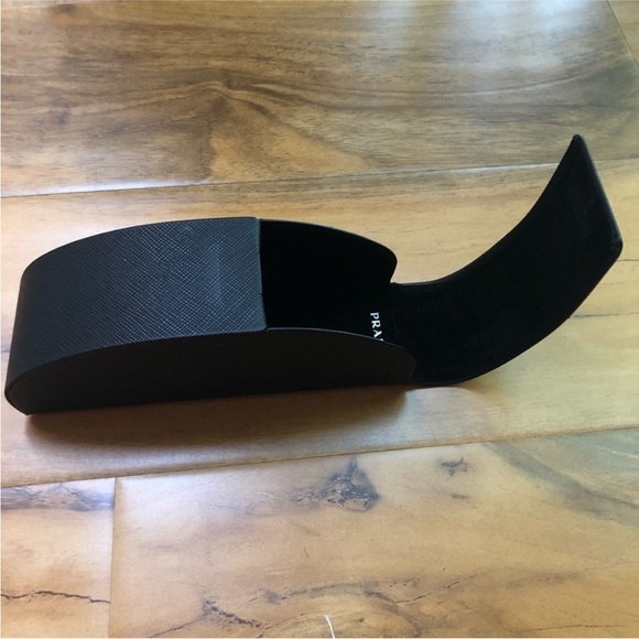 Prada Authentic Magnetic Black Vertical Case for Sunglasses or Eyeglasses - Picture 6 of 6